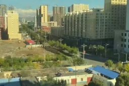 新疆伊犁被中断的十一长假