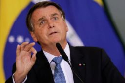 巴西总统未打疫苗想现场看球赛被拒