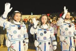 神十四已进入应急发射待命状态