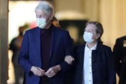 美国前总统克林顿出院