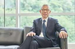 钟睒睒首次成为中国首富