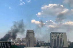 实验室爆燃事故死伤者：有人是独子