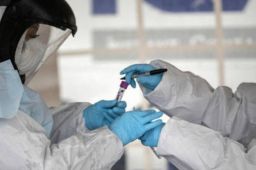 郑州15名新冠患者为同校小学生