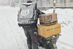 双11遇上速冻寒潮 快递能否按时到