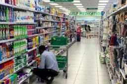 南非发现有大量突变的新冠新变种