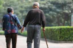 中国老龄人口逼近3亿