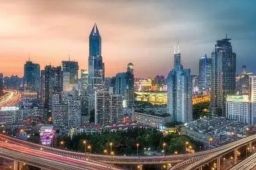 上海阿姨拥有90套房是什么体验