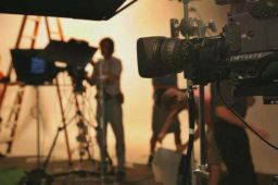 影视行业要谨慎聘用整形演员