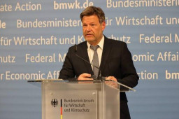 德副总理呼吁：洗澡洗4个部位即可