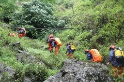 云南苍山13名失联人员均安全