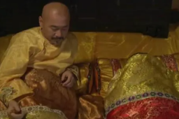 陈建斌两天拍完了所有侍寝戏