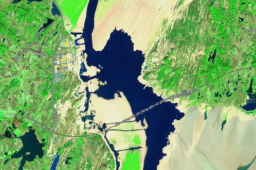 鄱阳湖恢复扩大 太空卫星可见