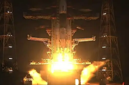 印度成功发射一箭36星