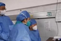 专家：新冠不是感冒 不能掉以轻心