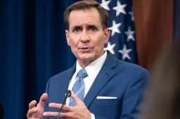 美军出动战机击落小型不明飞行物体