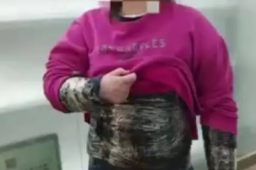 多人身体绑藏100斤牛肚入境被查