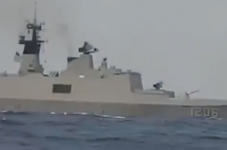 解放军与台舰抵近相遇 对峙录音曝光