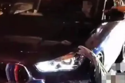 宝马撞人案受害方:司机否认故意拖行