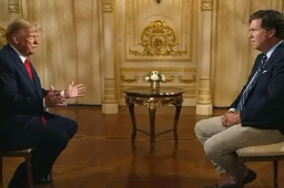 特朗普:法院官员哭着向我道歉