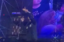 一万的票隔壁唱了九千八