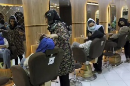 塔利班要求阿富汗女子美容院全关停