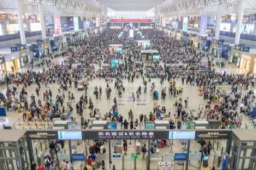 12306辟谣“优先购票权”