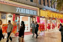 金店为什么都盯上了县城？